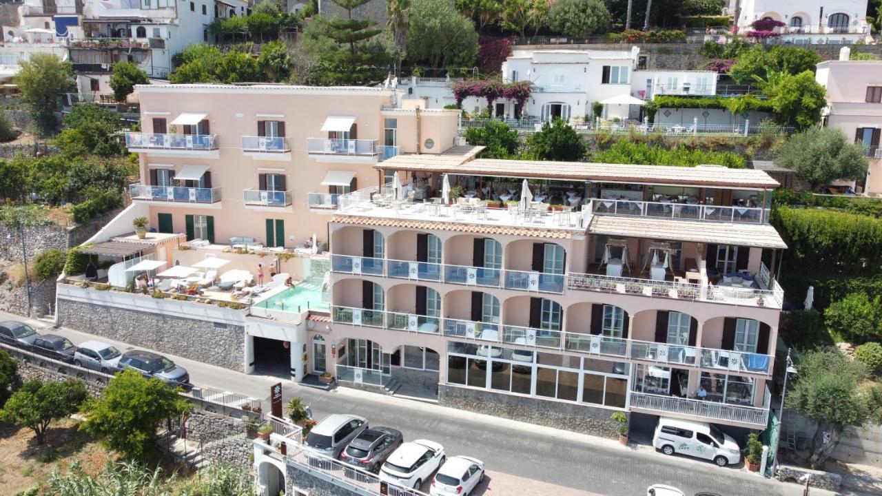 Hotel Margherita Praiano Bagian luar foto