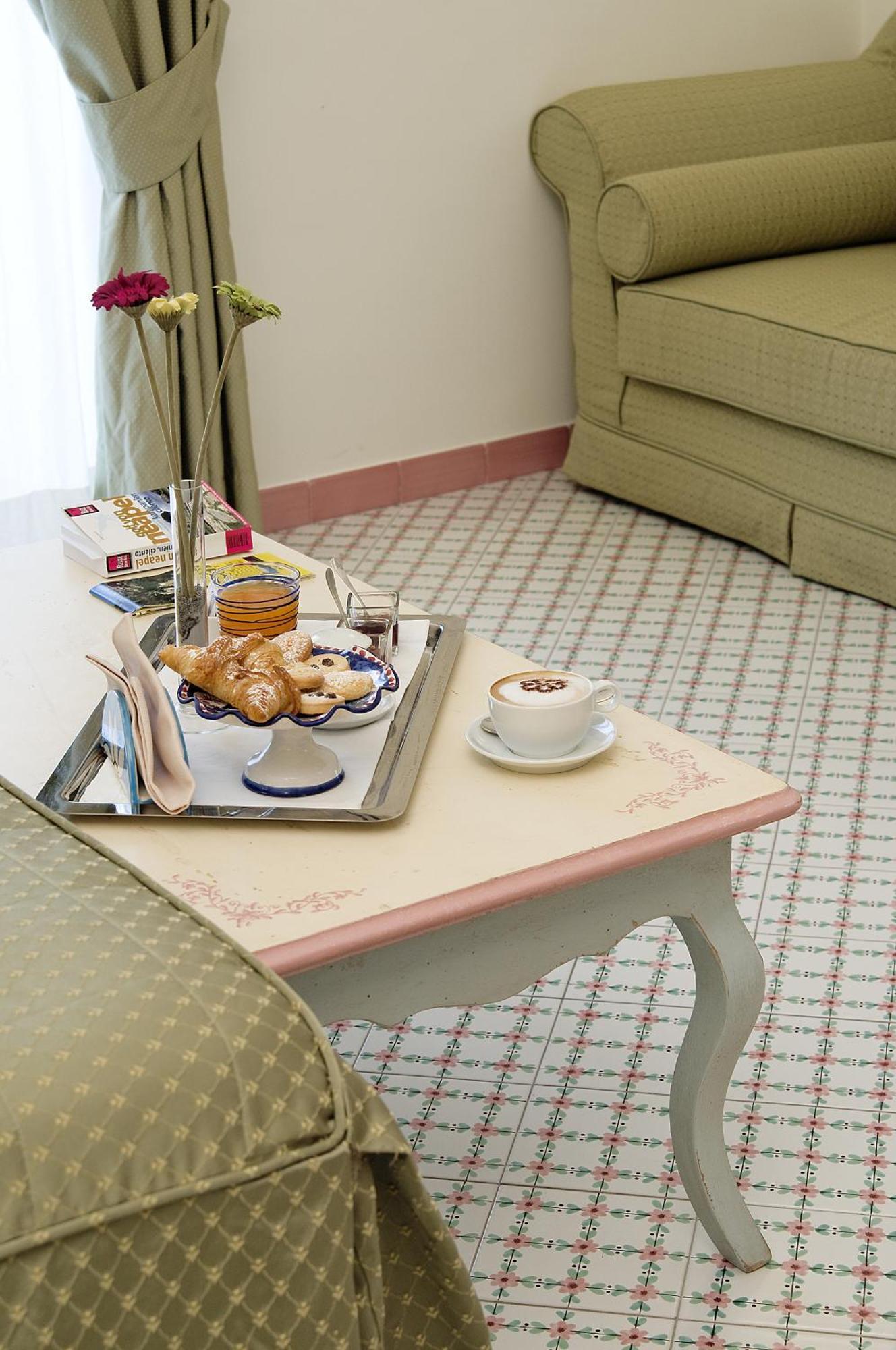 Hotel Margherita Praiano Ruang foto