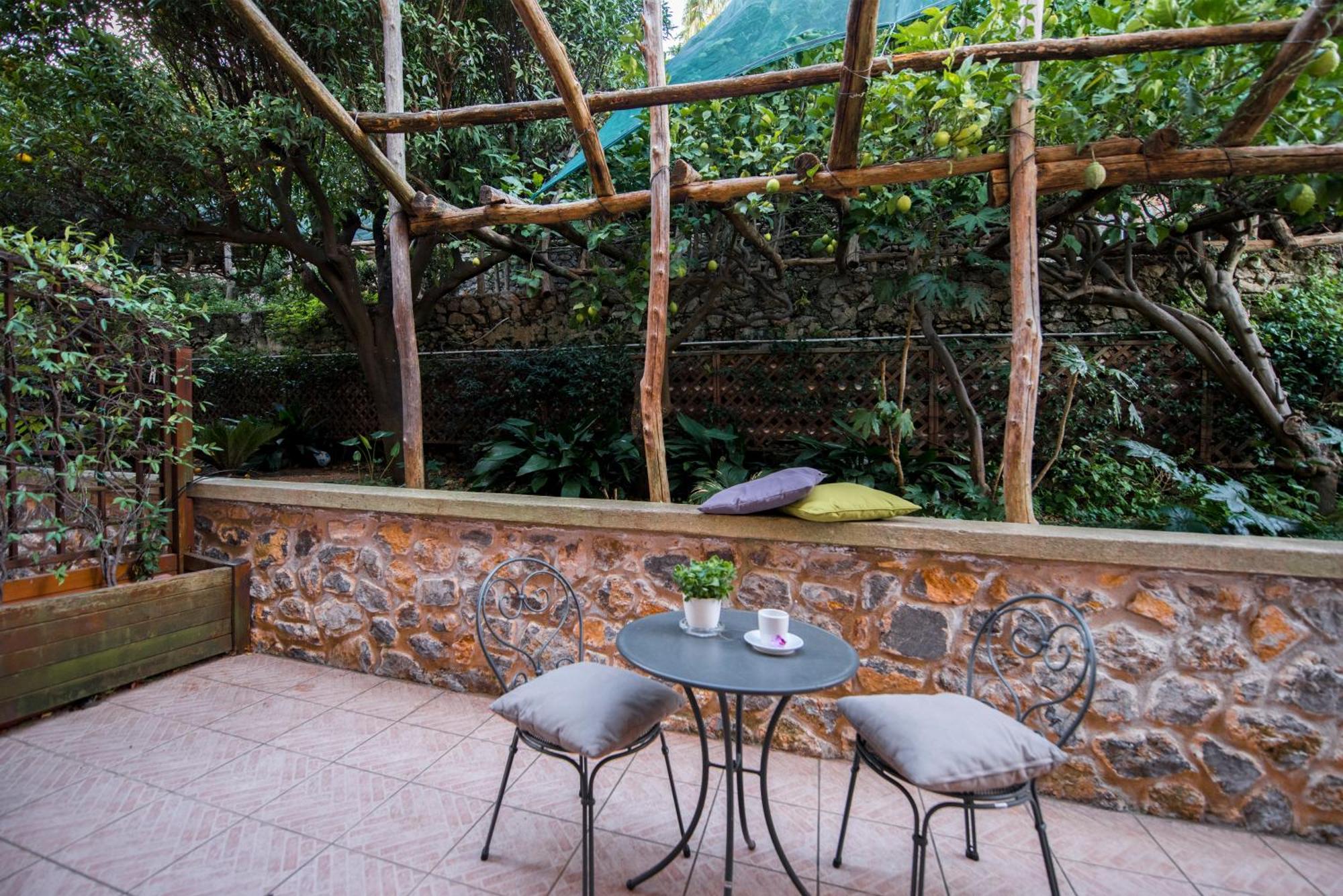Hotel Margherita Praiano Bagian luar foto