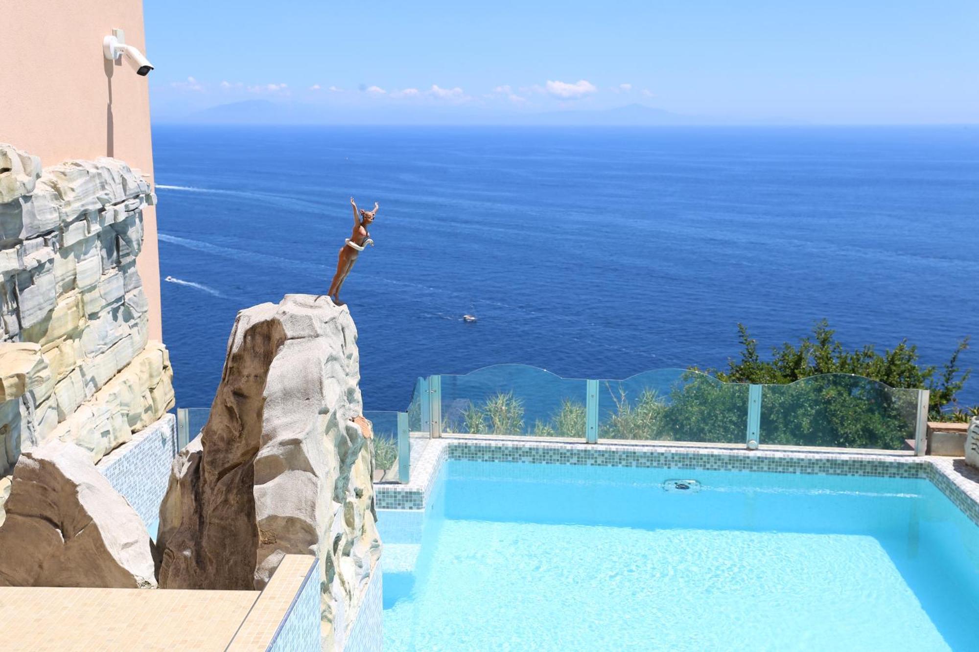 Hotel Margherita Praiano Bagian luar foto